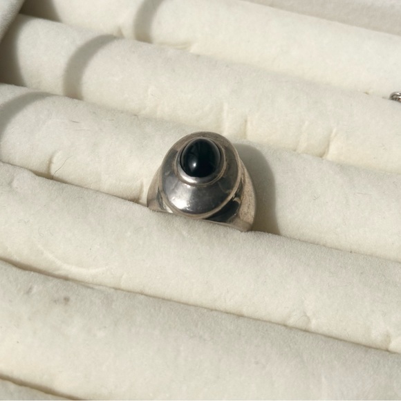 Sterling Silver Ring - Picture 5 of 12